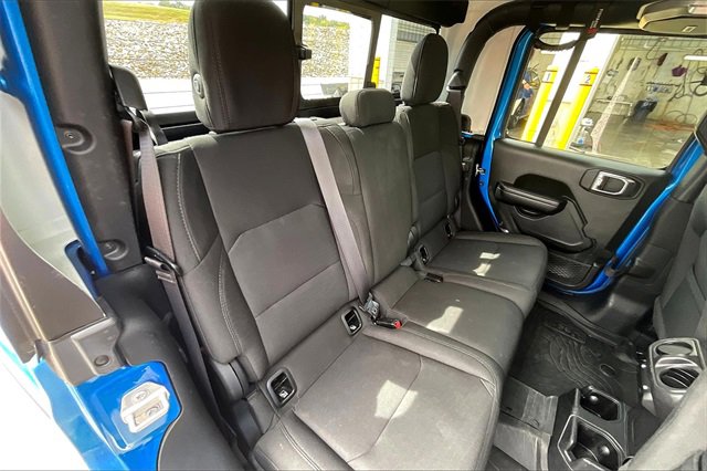 Used 2021 Jeep Gladiator Willys image 26