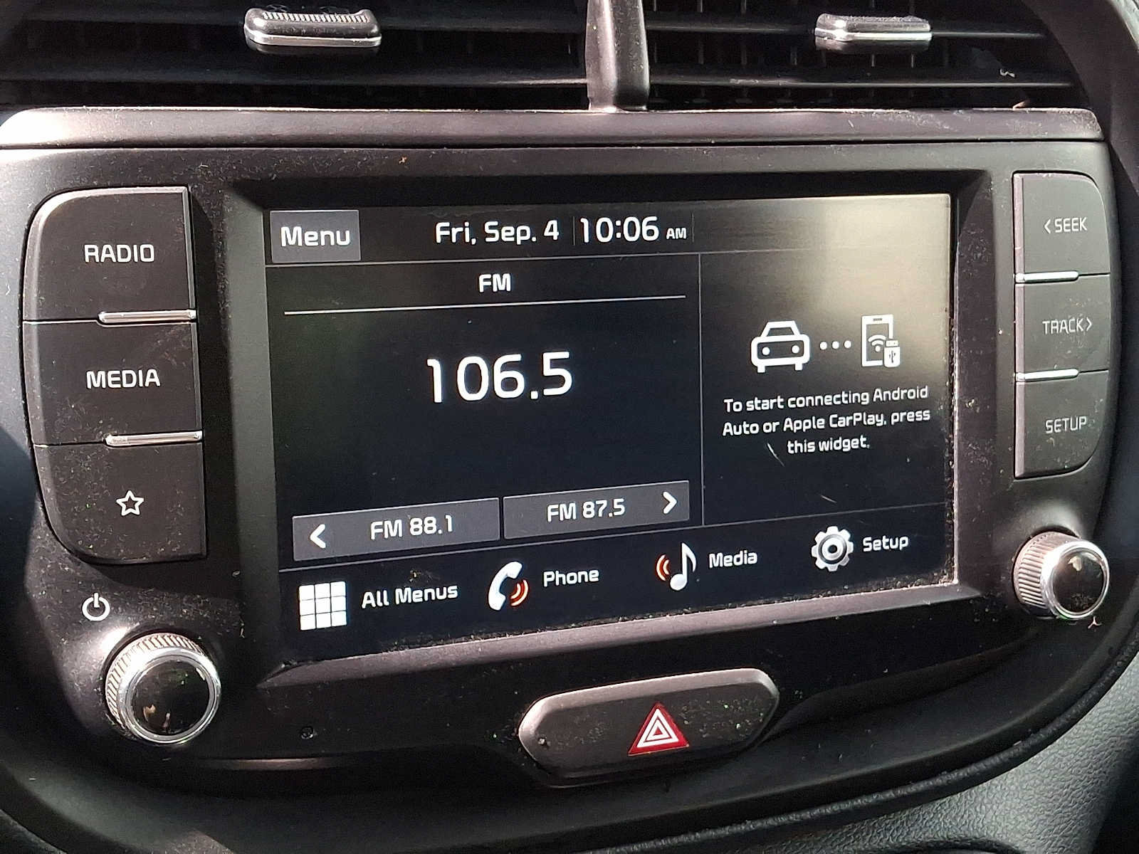 Used 2023 Kia Soul LX FWD image 15