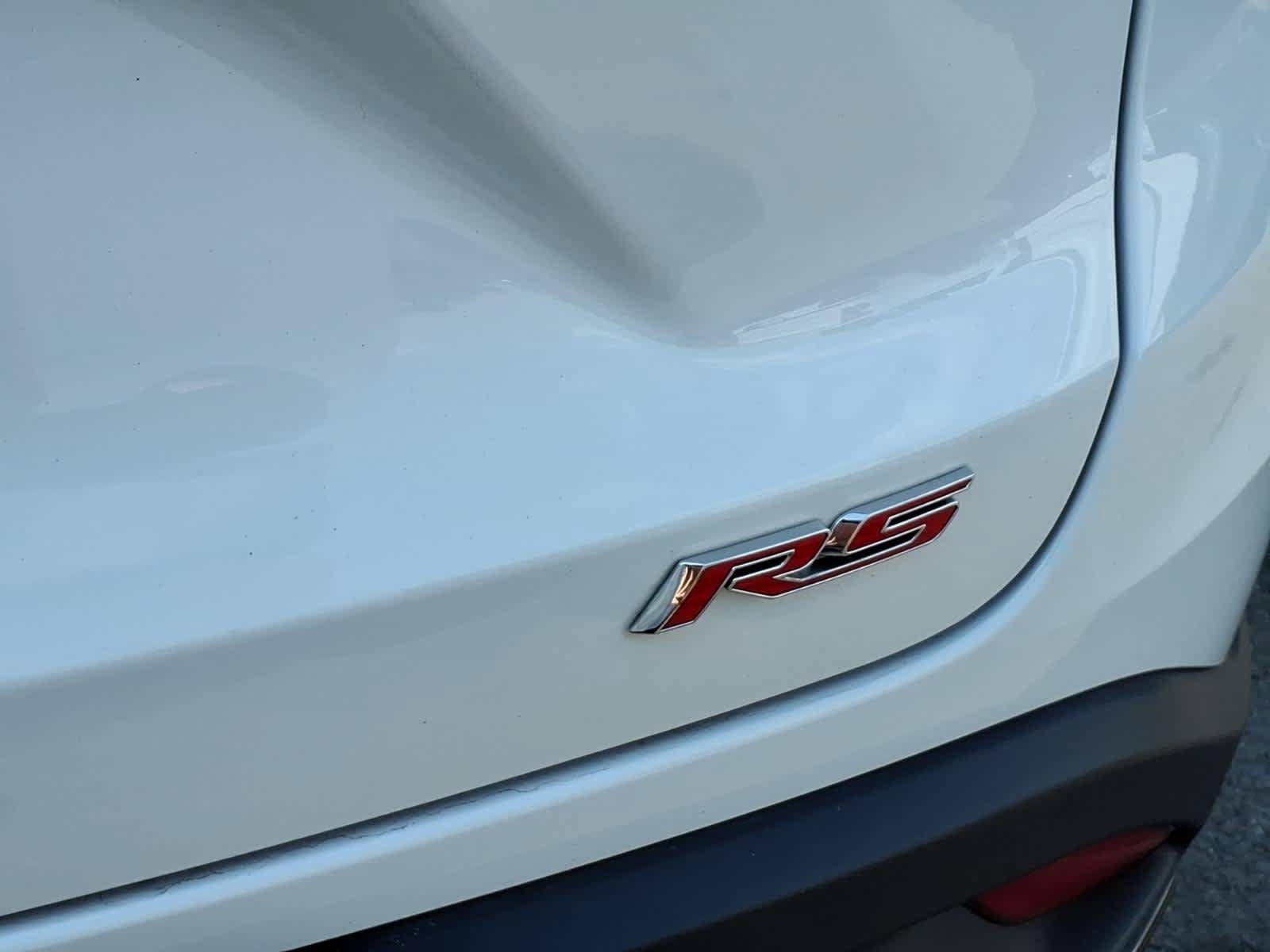 Certified 2024 Chevrolet Trax RS FWD image 18