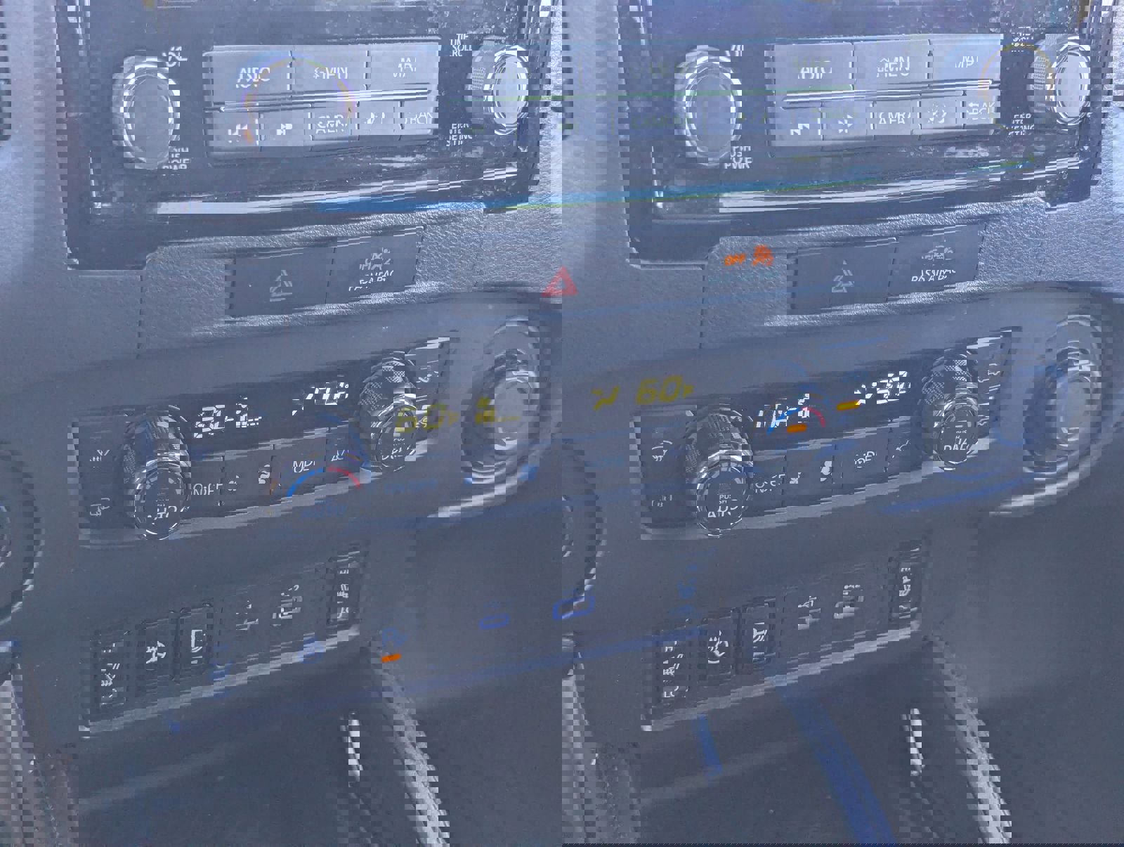 Used 2022 Nissan Frontier Pro-X w/ Pro-X Premium Package image 26