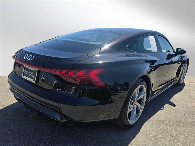 Used 2023 Audi e-tron GT Premium Plus AWD/4WD image 3