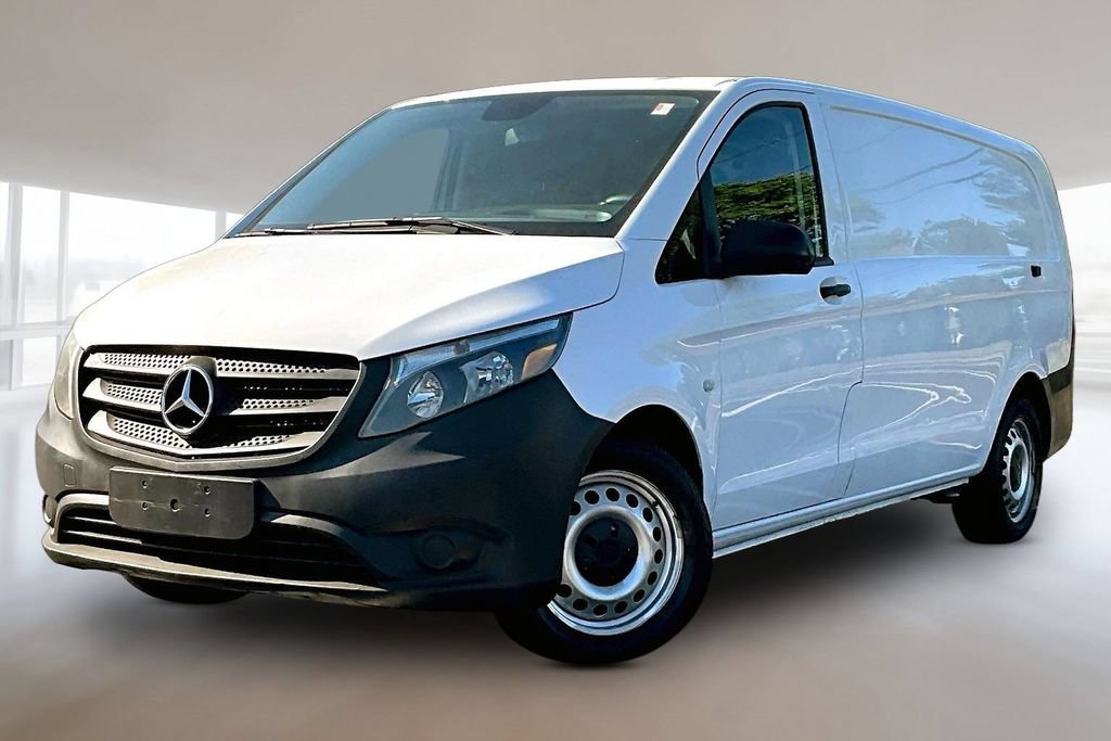 Used 2019 Mercedes-Benz Metris w/ Driver Comfort Package image 3