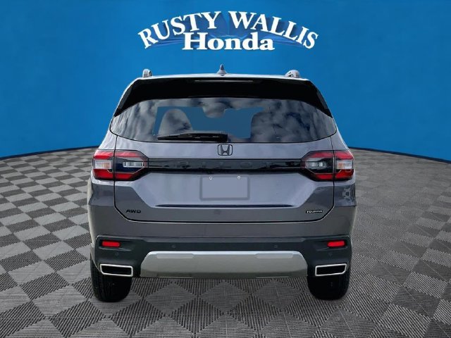 New 2026 Honda Pilot Touring image 3