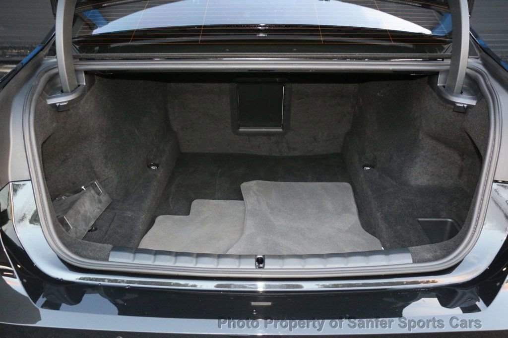 Used 2023 BMW 740i w/ Parking Assistance Package image 8