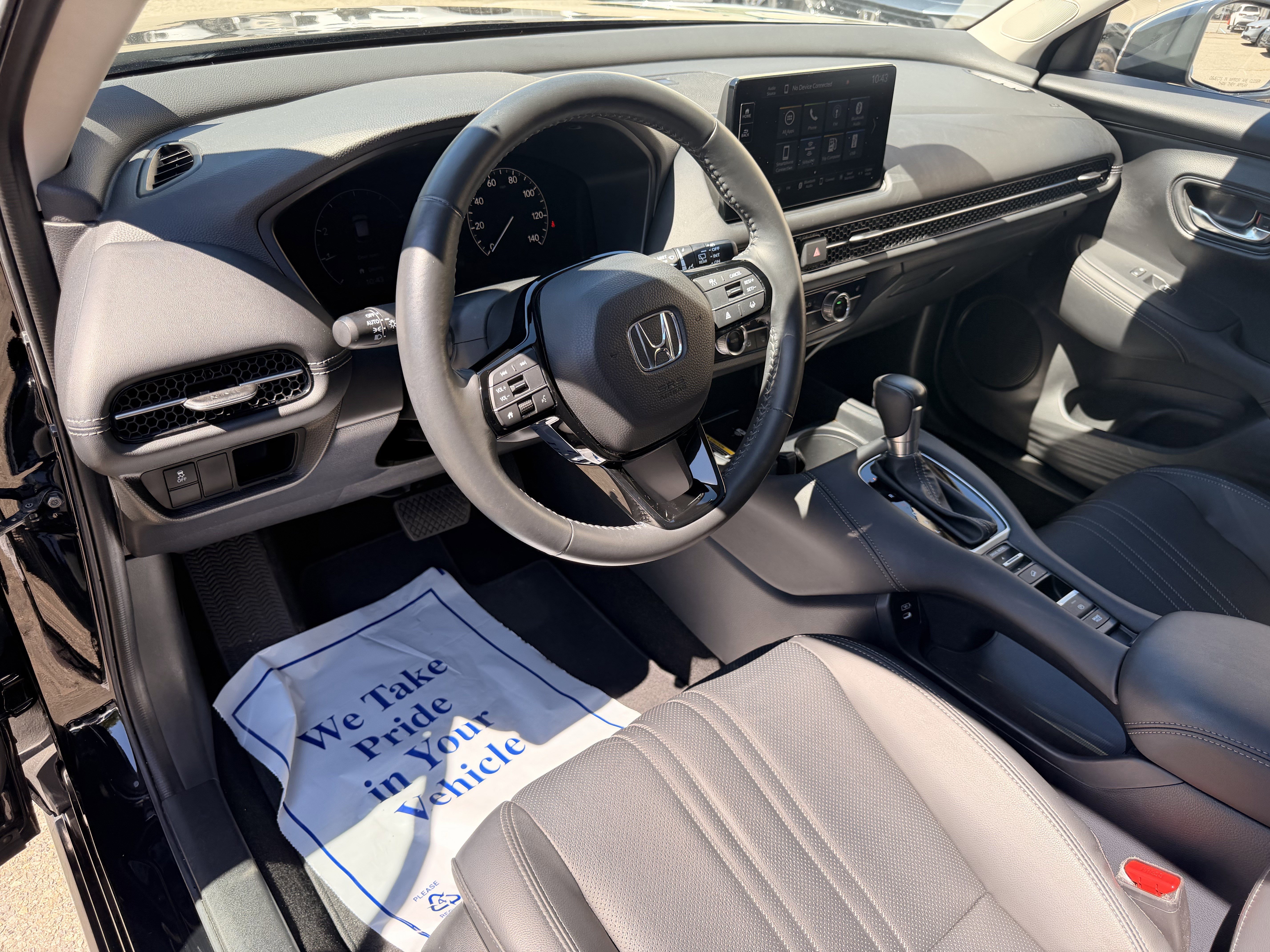 Used 2024 Honda HR-V EX-L image 13