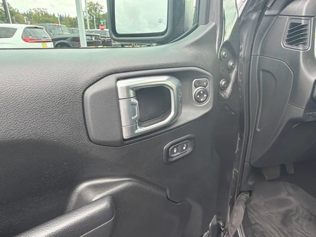 Used 2024 Jeep Wrangler Unlimited Sport AWD/4WD image 18