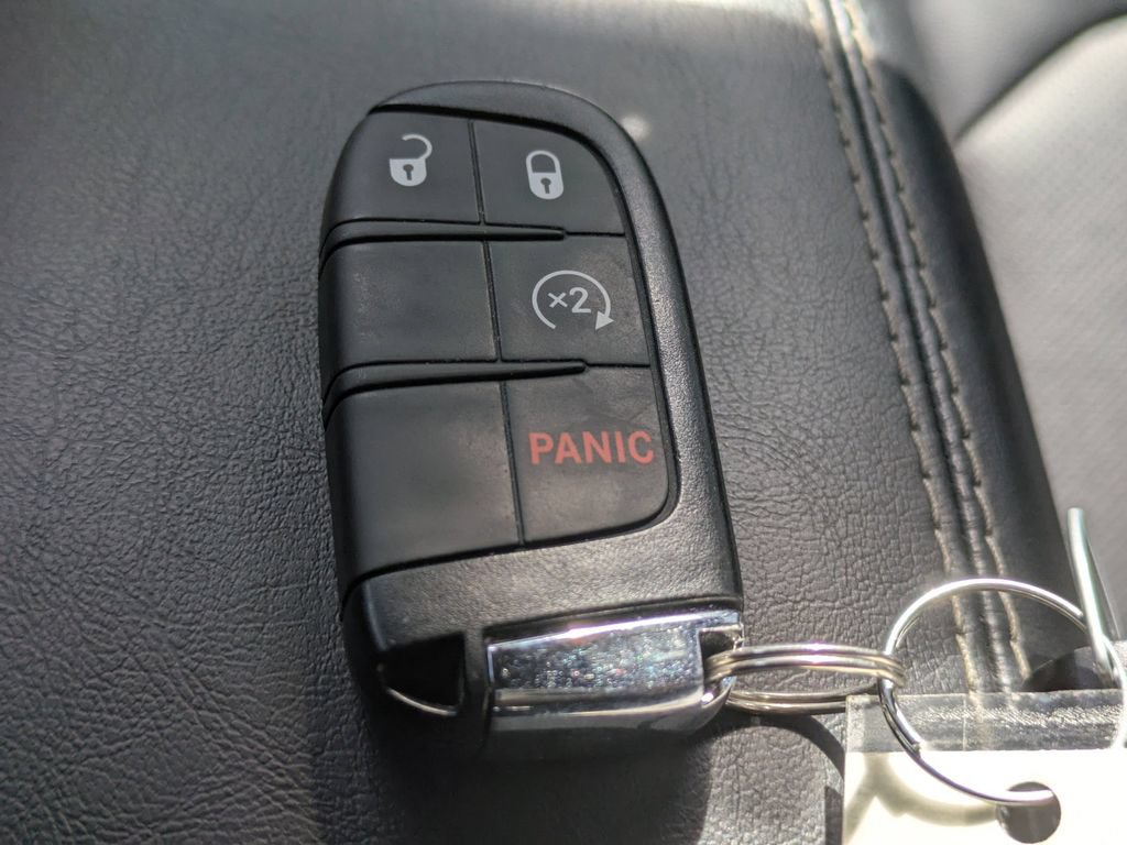 Used 2022 Jeep Compass High Altitude AWD/4WD image 34