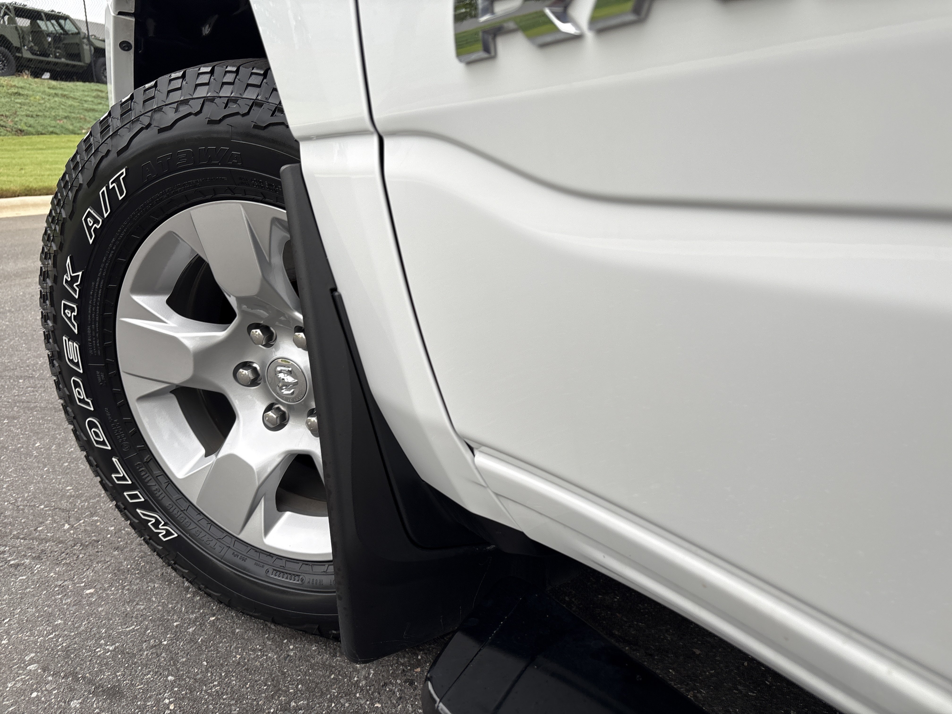 Used 2022 RAM 1500 Big Horn AWD/4WD image 12