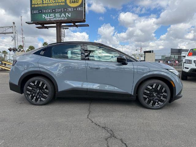 New 2026 Nissan Leaf Platinum+ w/ Cargo Package (Platinum+) FWD image 7