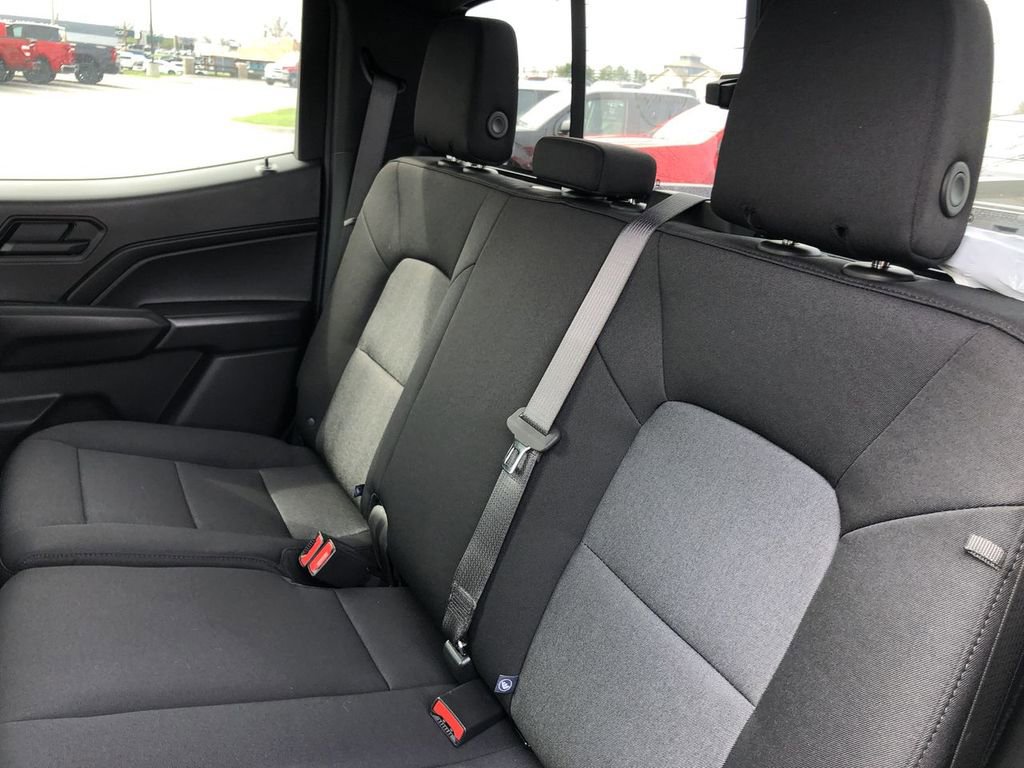 Used 2026 Chevrolet Colorado W/T w/ WT Custom Package AWD/4WD image 19