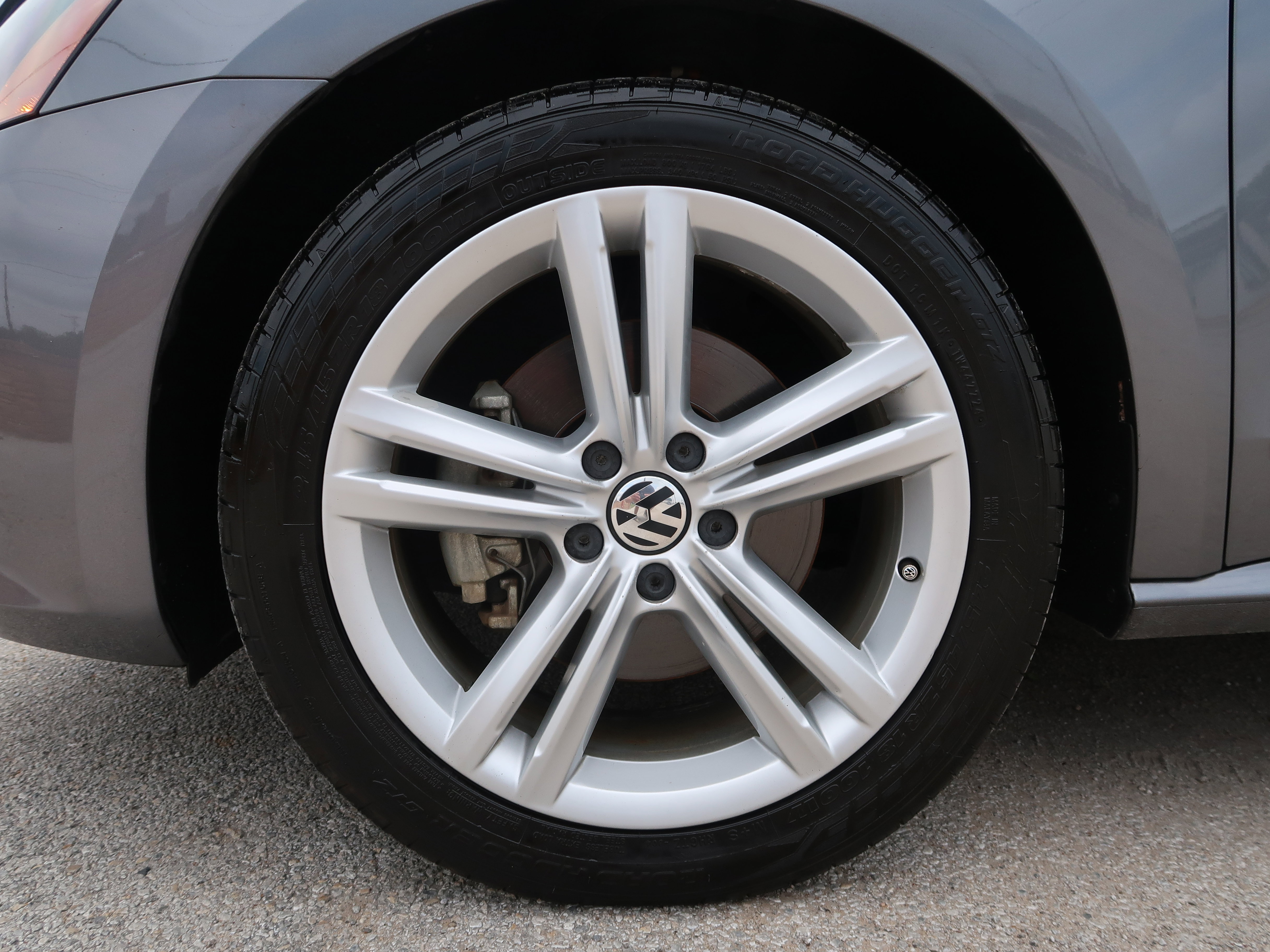 Used 2014 Volkswagen Passat TDI SEL Premium FWD image 42