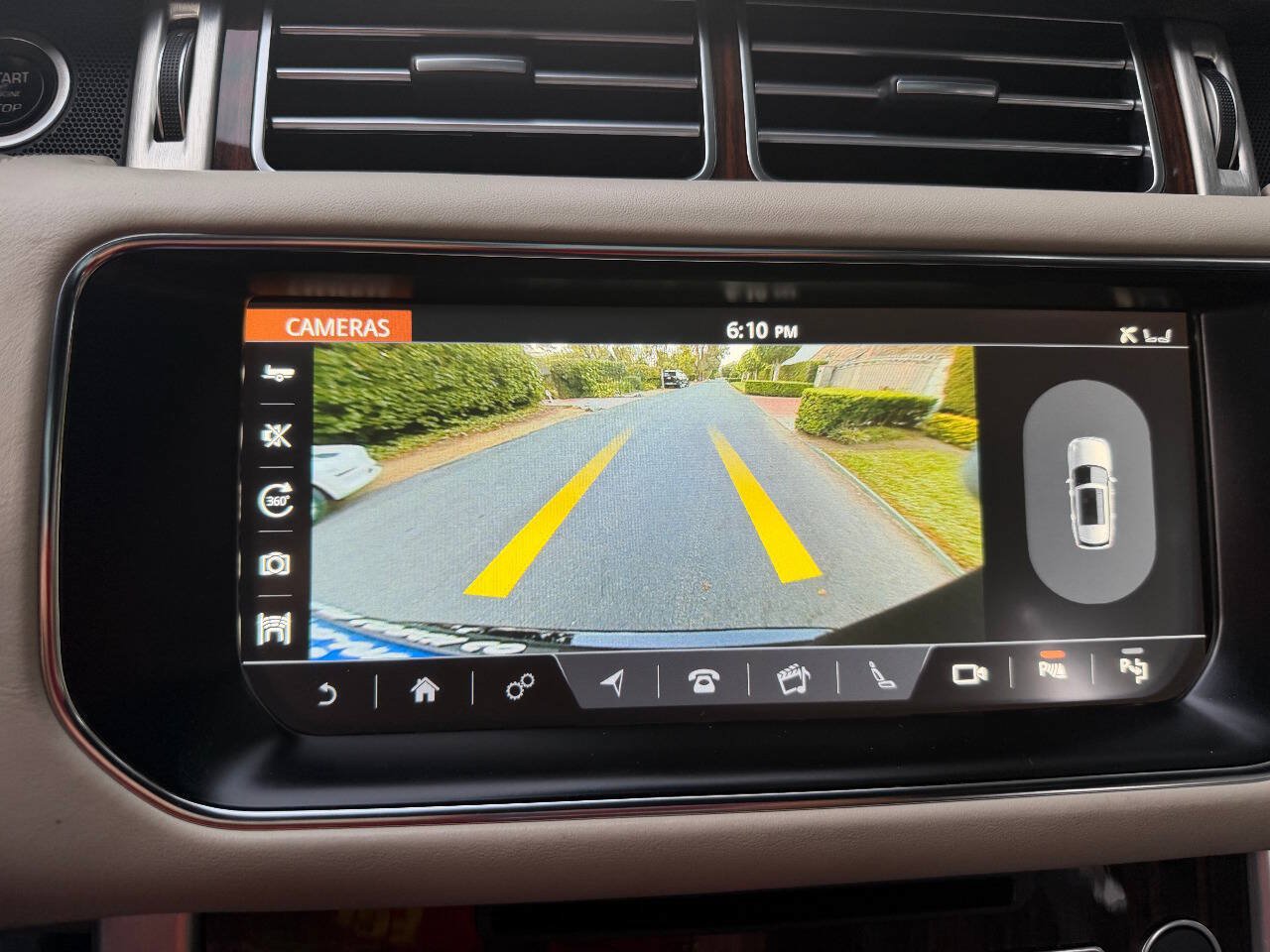 Used 2017 Land Rover Range Rover Long Wheelbase Autobiography AWD/4WD image 40