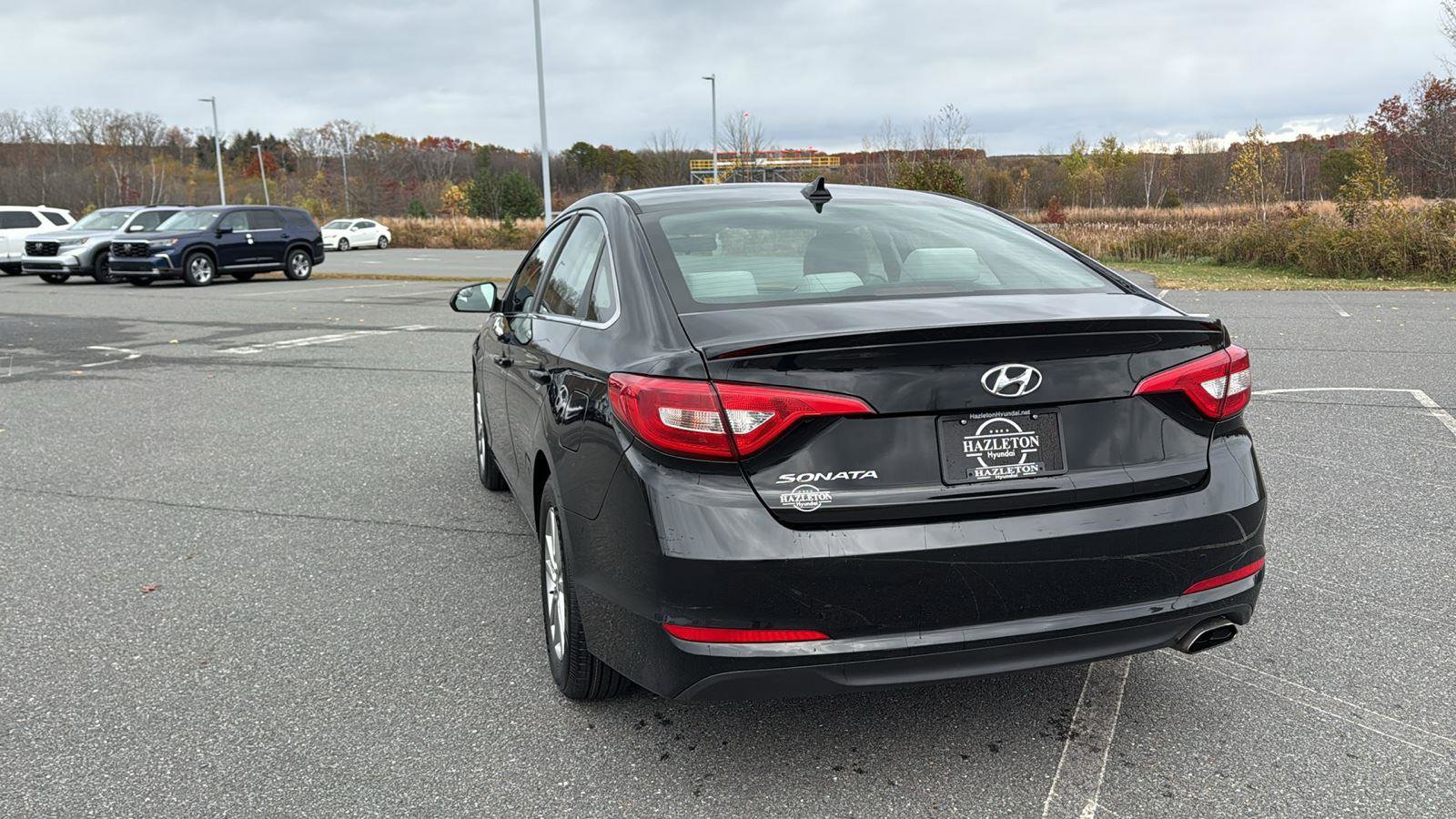 Used 2017 Hyundai Sonata SE image 8