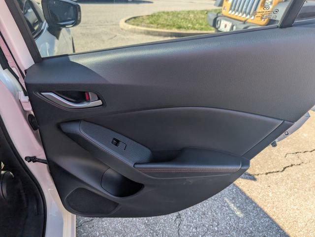 Used 2015 MAZDA MAZDA3 i Grand Touring image 21