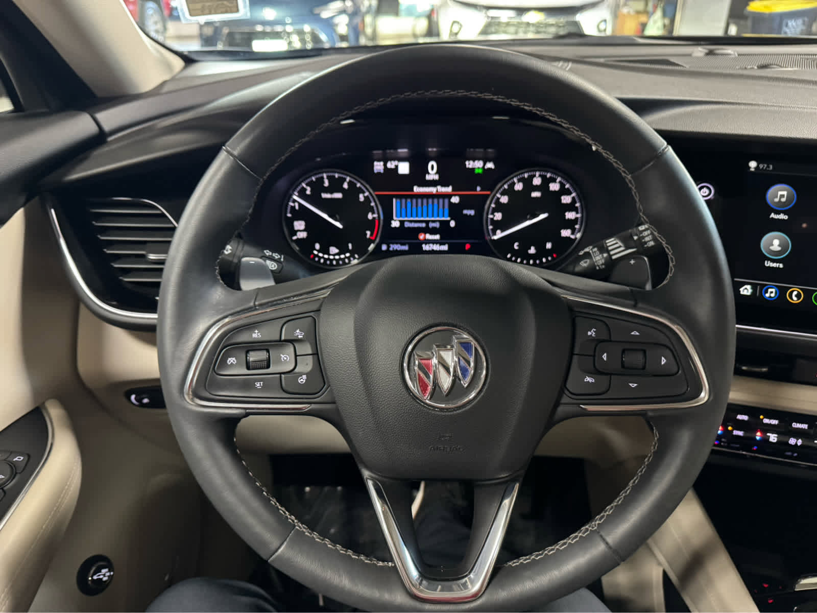 Certified 2022 Buick Envision Avenir w/ Technology Package II image 19