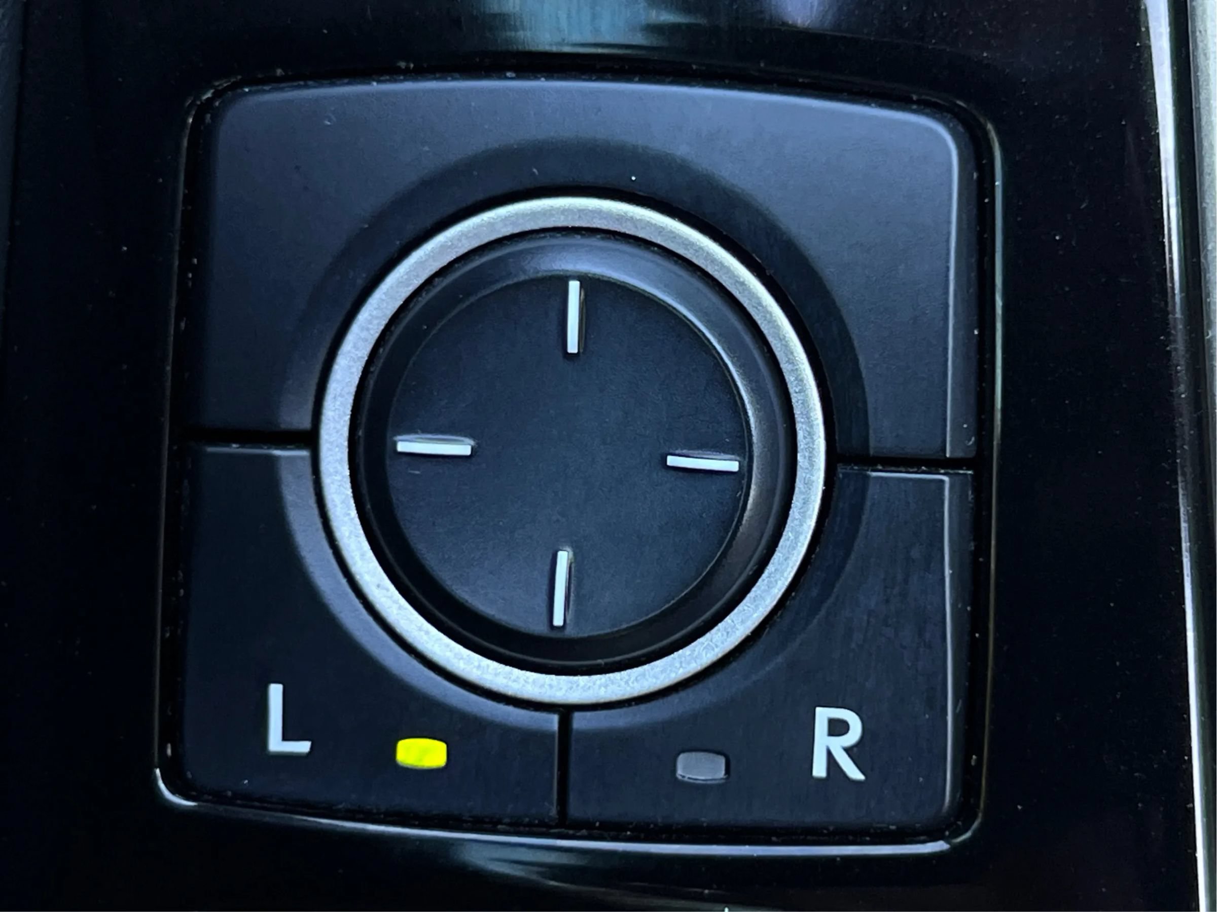 Used 2019 Lexus IS 300 w/ Premium Package RWD image 32
