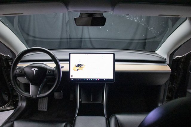 Used 2019 Tesla Model 3 Mid Range image 22