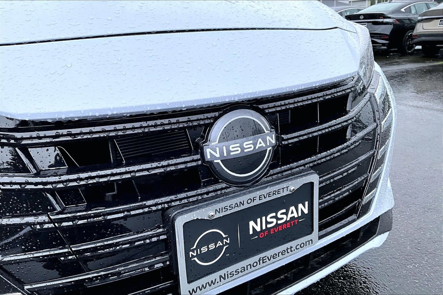 Used 2025 Nissan Versa SV w/ Trunk Package image 19