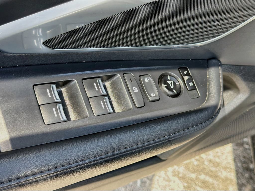 Used 2020 Acura RDX FWD image 22