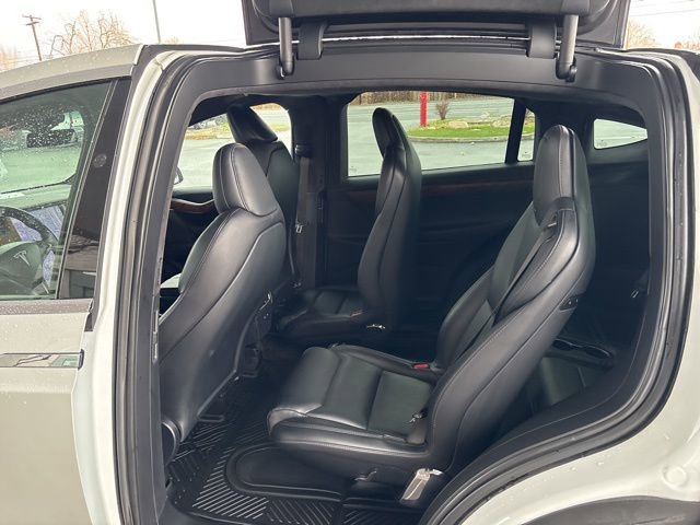 Used 2020 Tesla Model X Long Range image 23