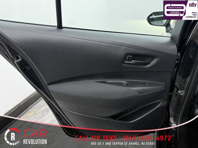 Used 2022 Toyota Corolla LE image 40