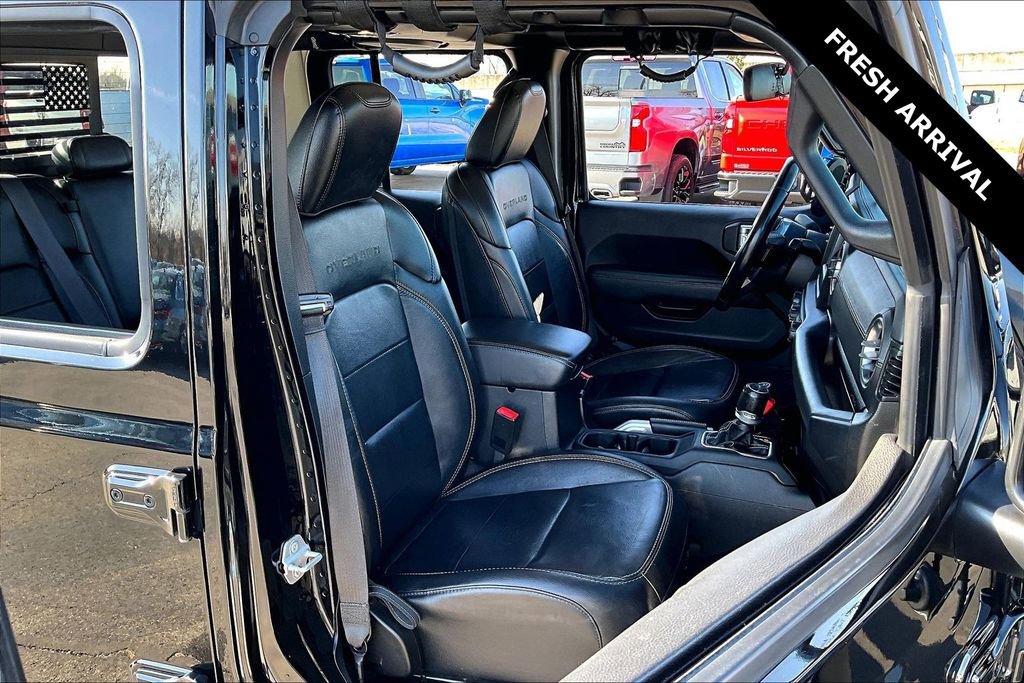 Used 2020 Jeep Gladiator Overland w/ LED Lighting Group image 28