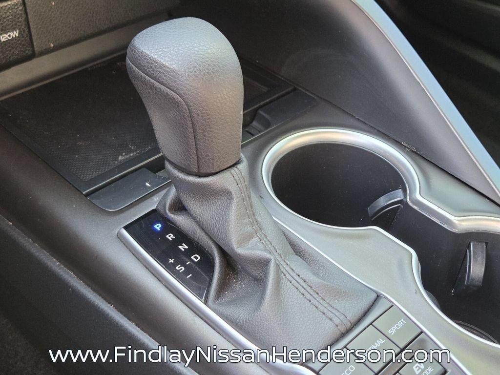 Used 2023 Toyota Camry LE FWD image 29