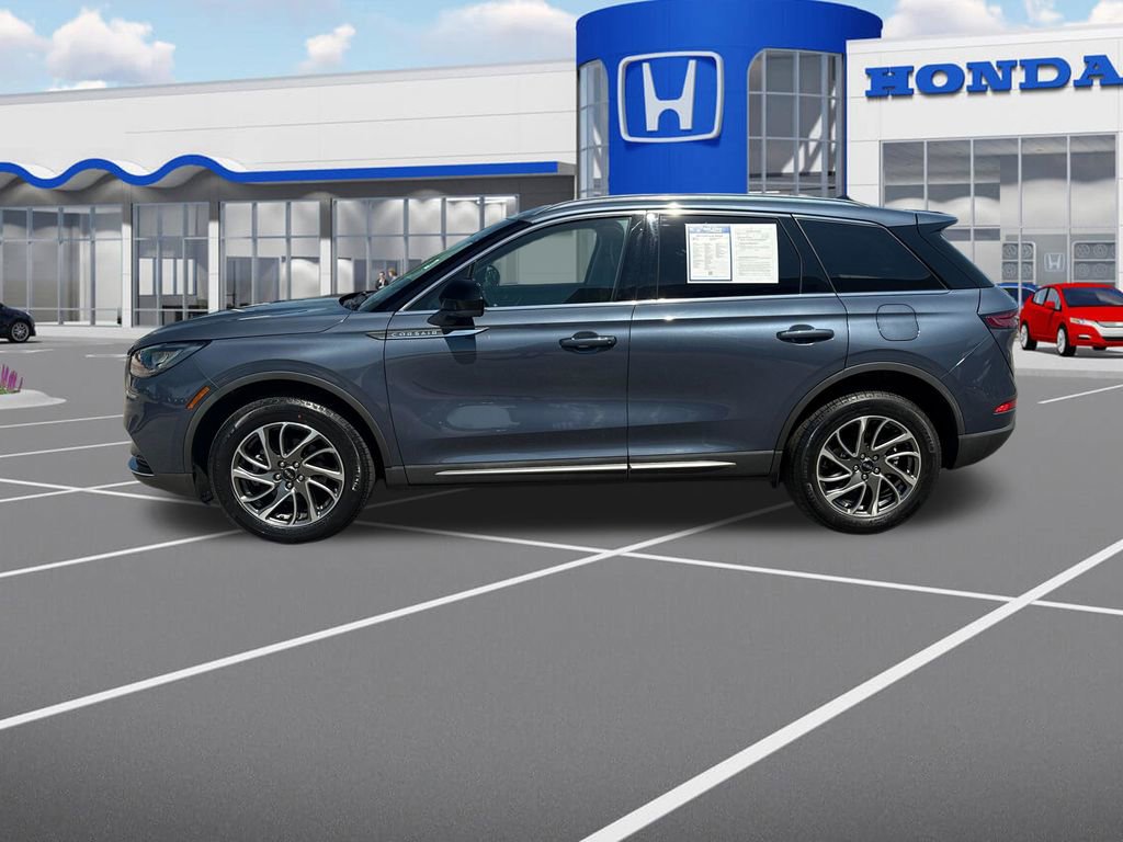 Used 2022 Lincoln Corsair AWD w/ Equipment Group 101A image 5