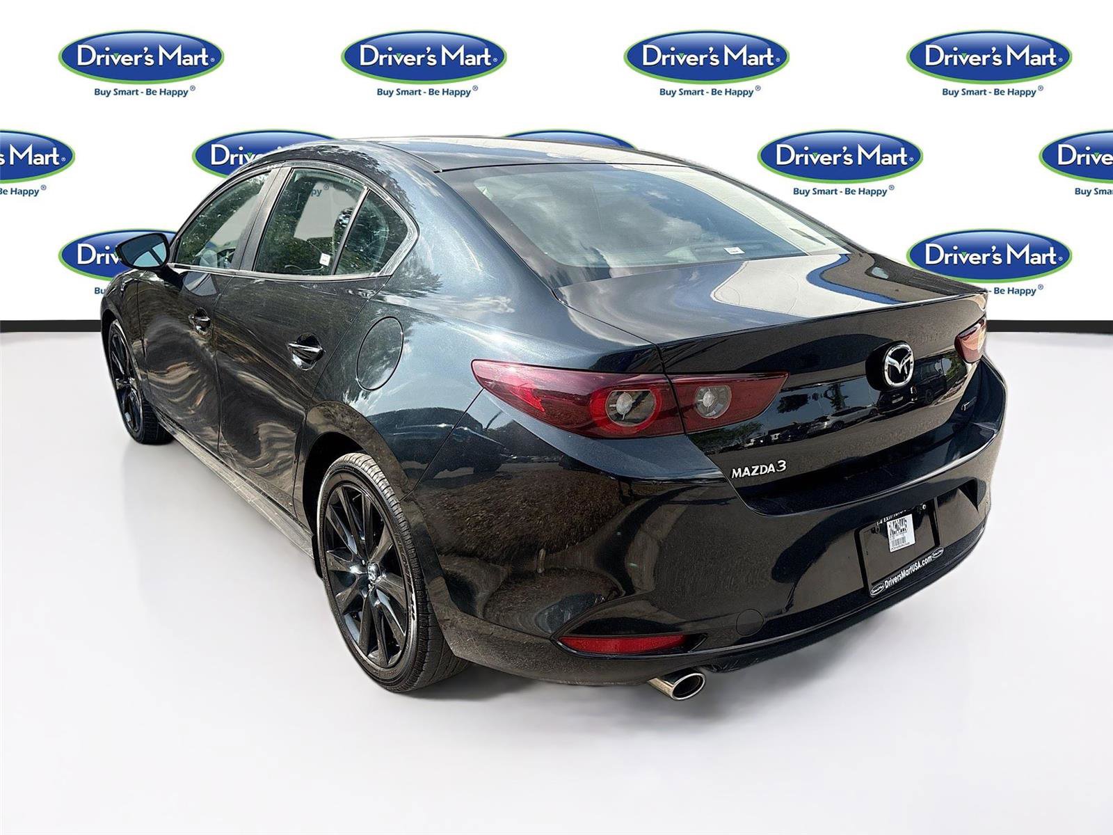 Used 2024 MAZDA MAZDA3 s FWD image 5