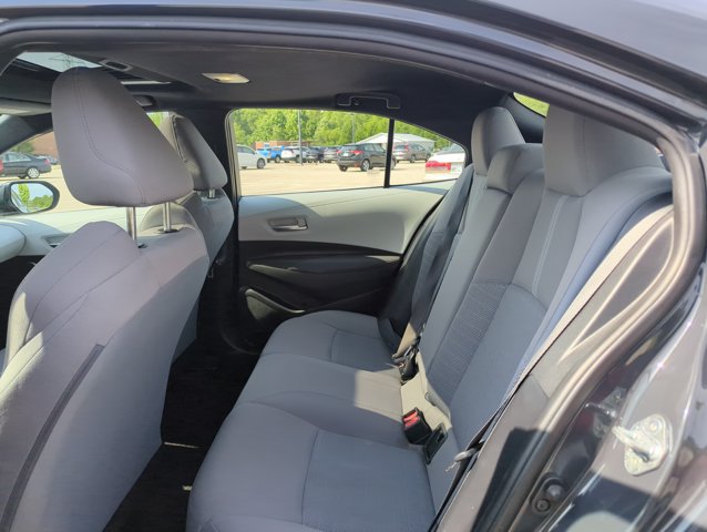 Used 2023 Toyota Corolla SE w/ SE Premium Package FWD image 19