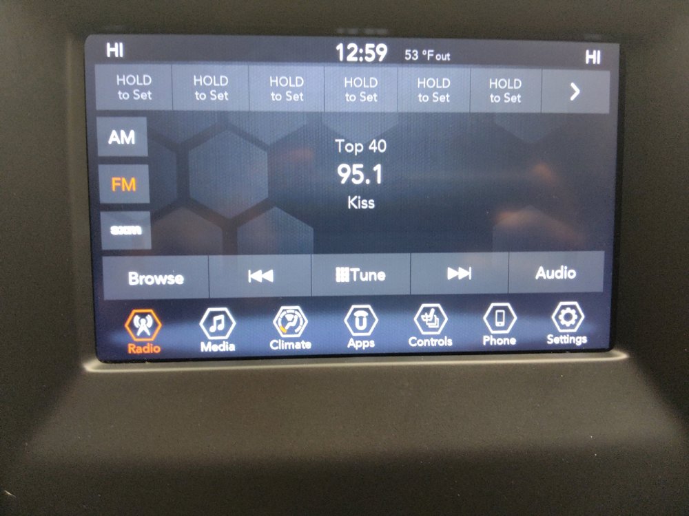 Used 2019 Jeep Compass Latitude w/ Cold Weather Group image 25