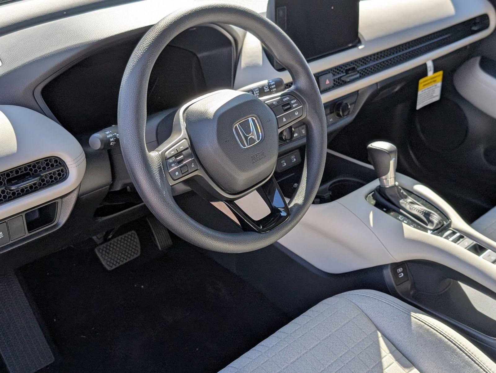 New 2026 Honda HR-V LX image 4