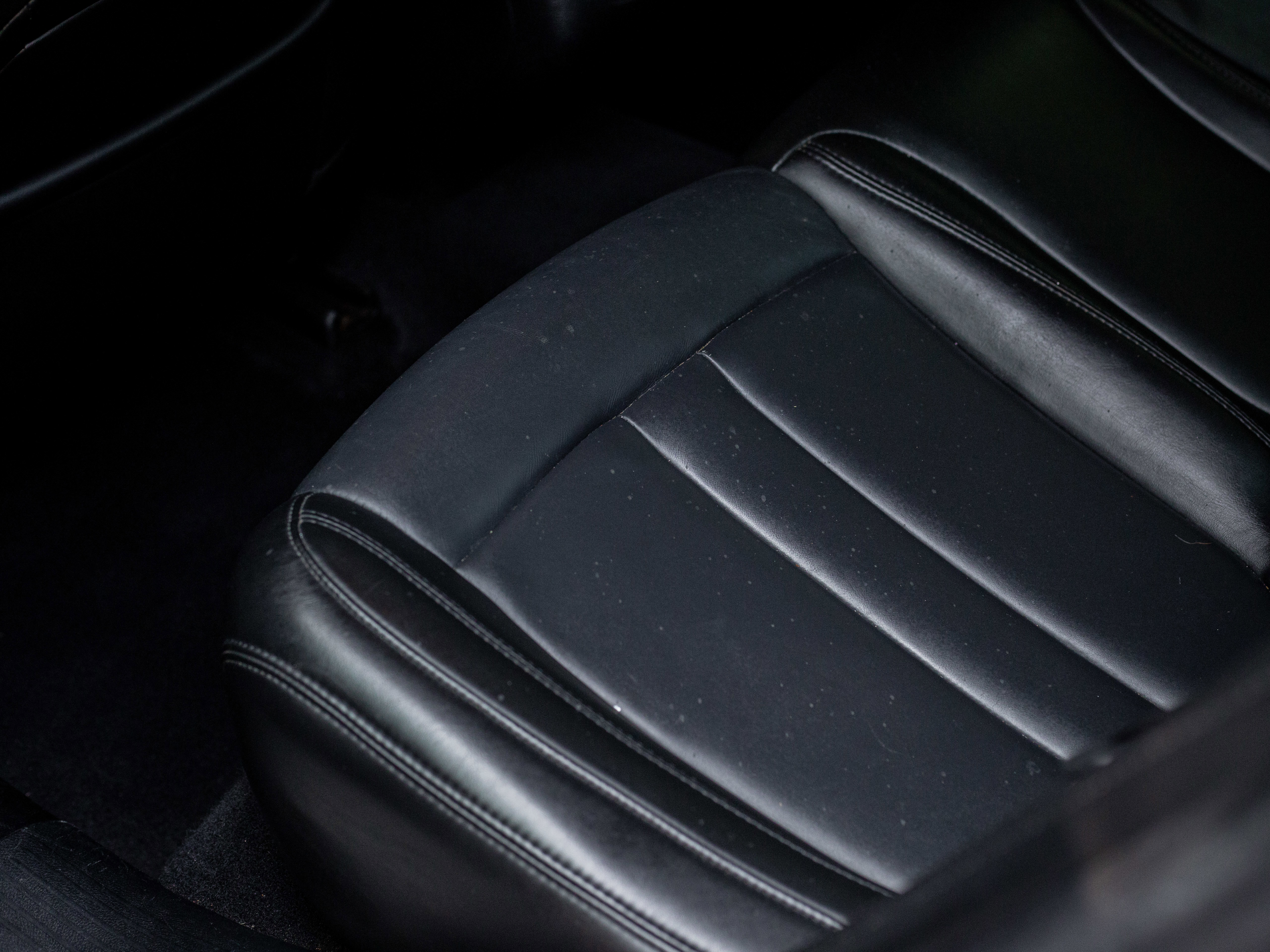 Used 2017 Chrysler 200 Limited Platinum image 11