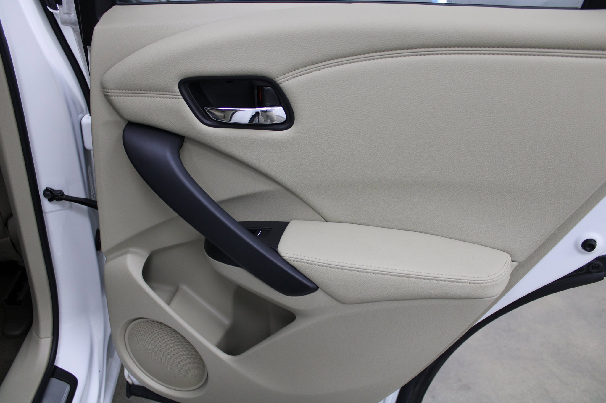 Used 2017 Acura RDX FWD image 24