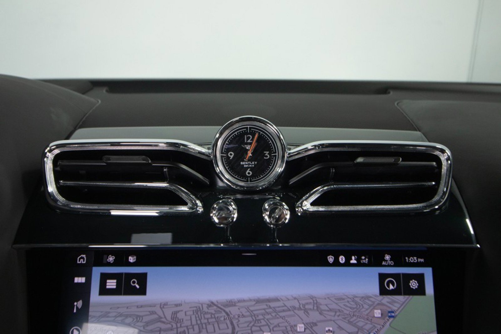 Used 2023 Bentley Bentayga Speed image 40