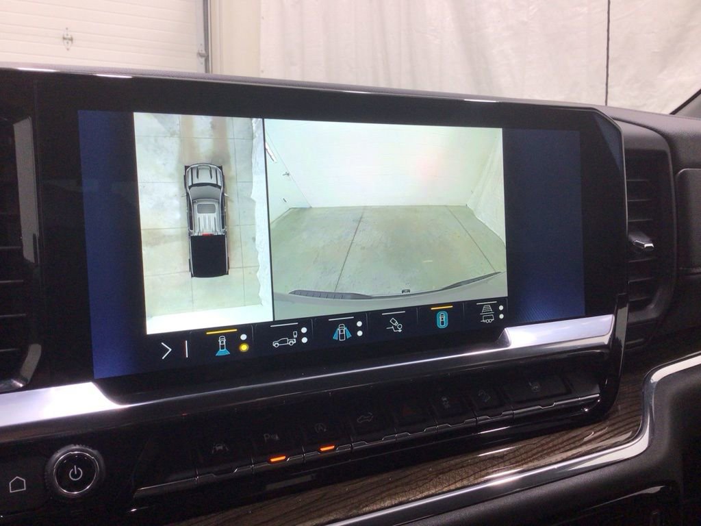 Used 2023 Chevrolet Silverado 1500 RST w/ Convenience Package II image 18