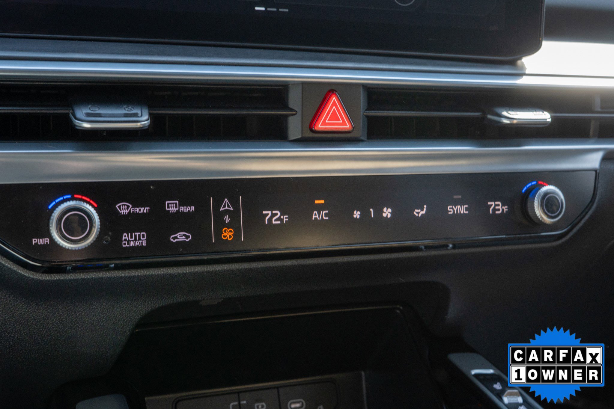 Used 2024 Kia Sorento SX Prestige w/ Olive Brown Leather Package image 14