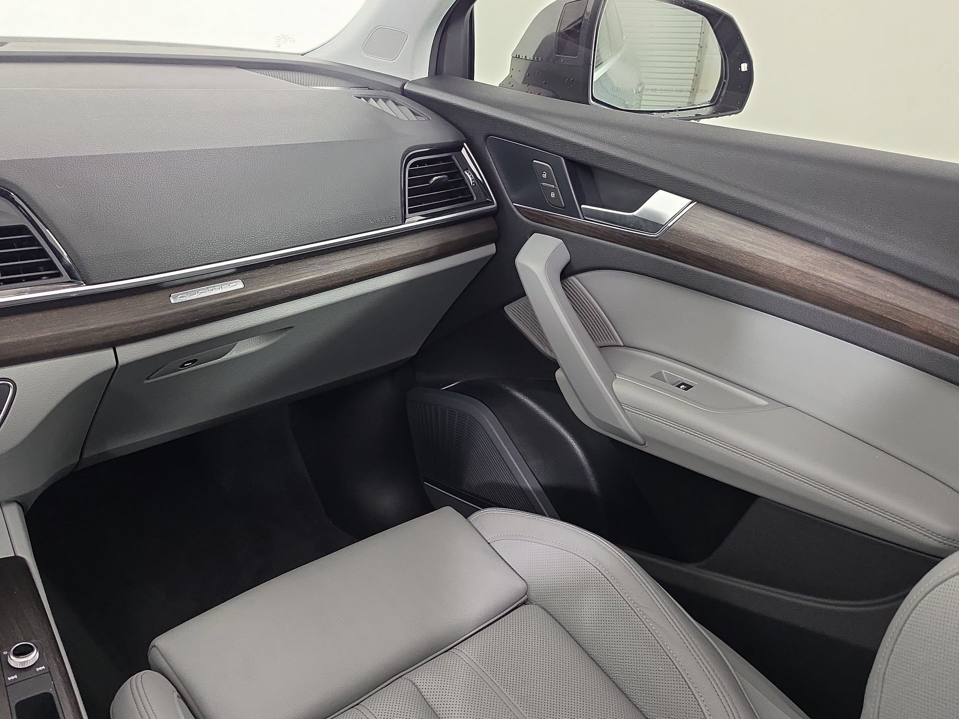 Certified 2023 Audi Q5 2.0T Premium Plus AWD/4WD image 39