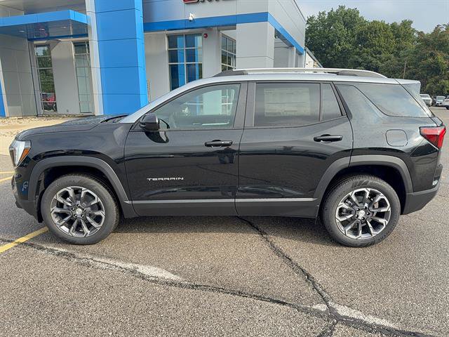 New 2027 GMC Terrain Elevation w/ Elevation Premium Package AWD/4WD image 3