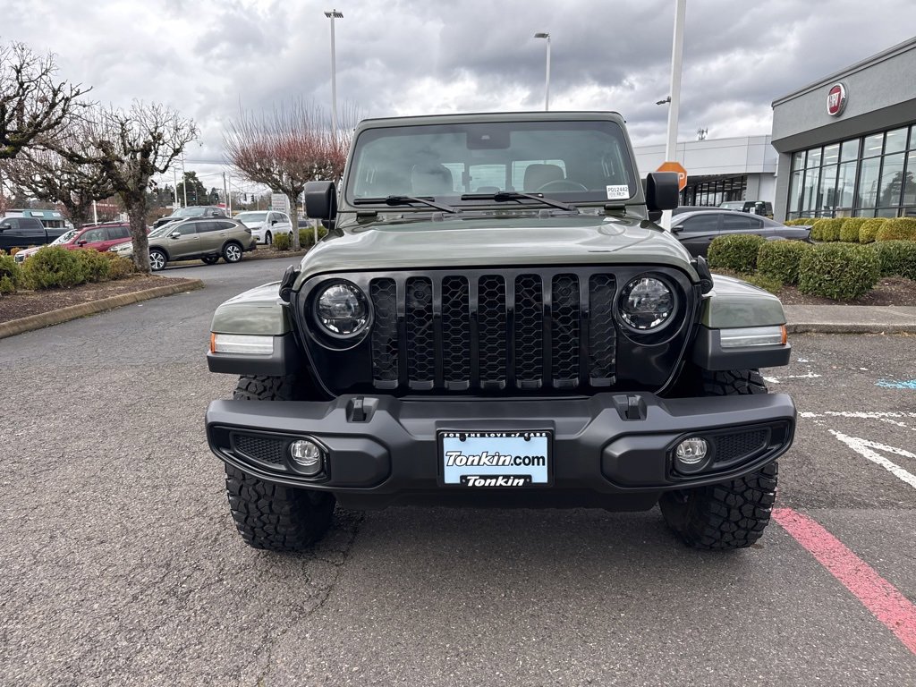 Used 2023 Jeep Gladiator Willys image 2