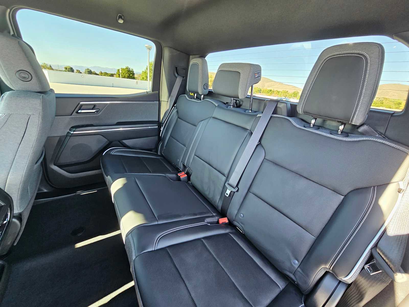 Used 2026 GMC Sierra EV Elevation AWD/4WD image 18