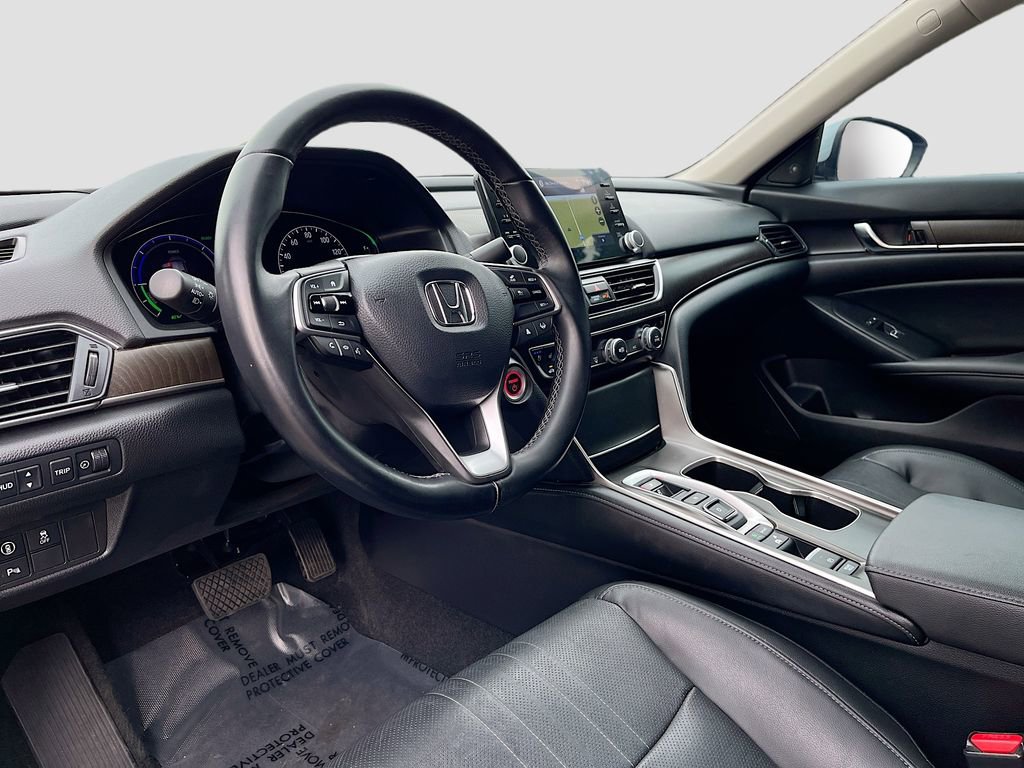 Used 2021 Honda Accord Touring image 9