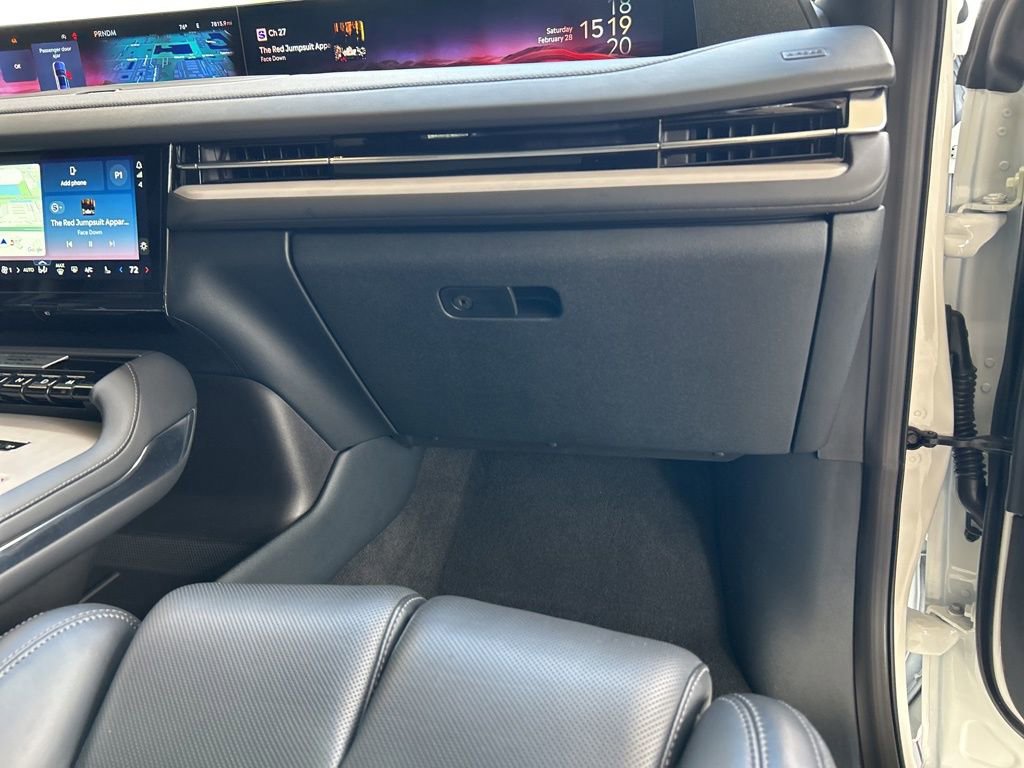 Used 2025 Lincoln Navigator Reserve w/ Jet Appearance Package image 27