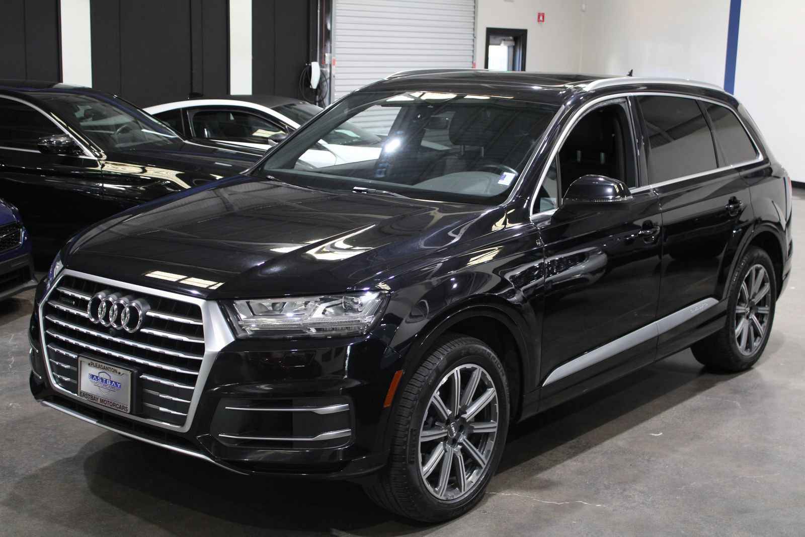 Used 2017 Audi Q7 3.0T Premium Plus AWD/4WD image 9
