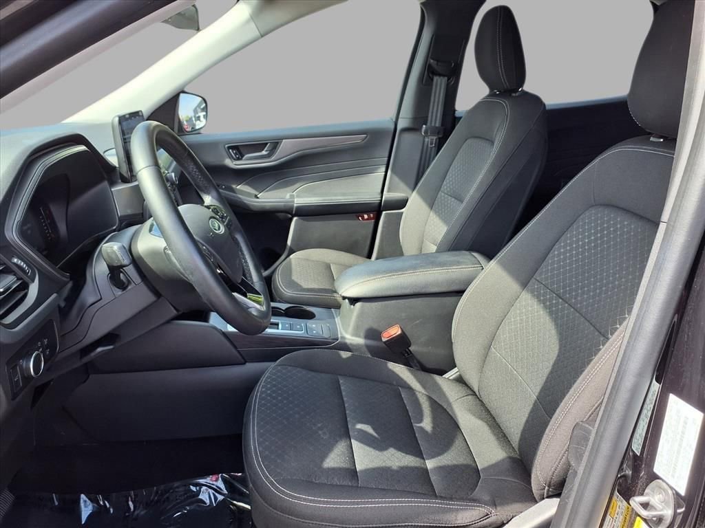 Used 2024 Ford Escape Active image 23