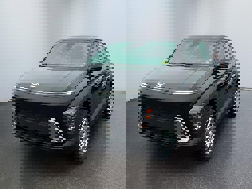 New 2026 Hyundai Kona SE video 1