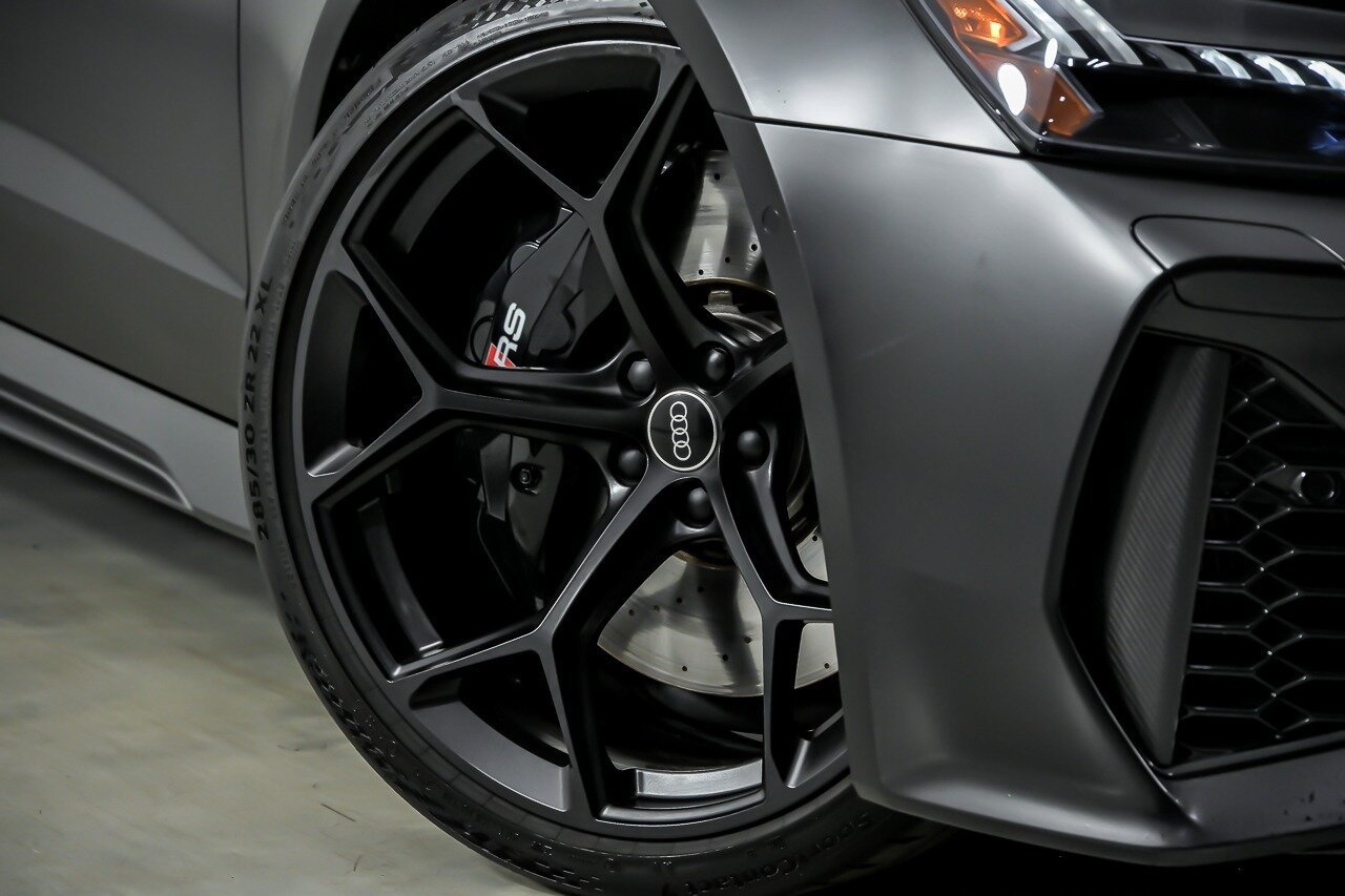 Used 2024 Audi RS 7 Performance AWD/4WD image 4