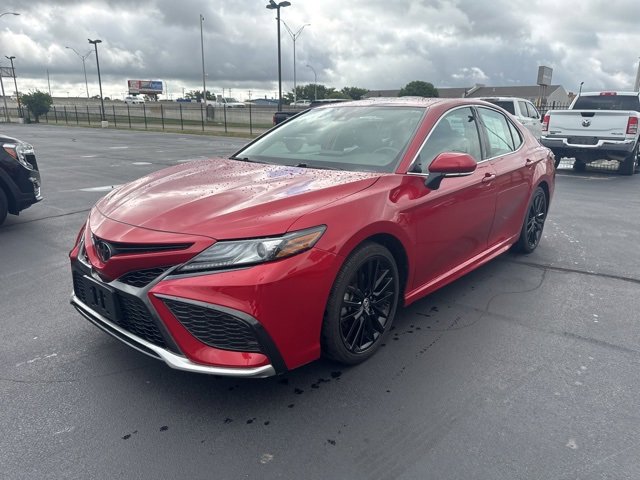 Used 2023 Toyota Camry XSE image 7