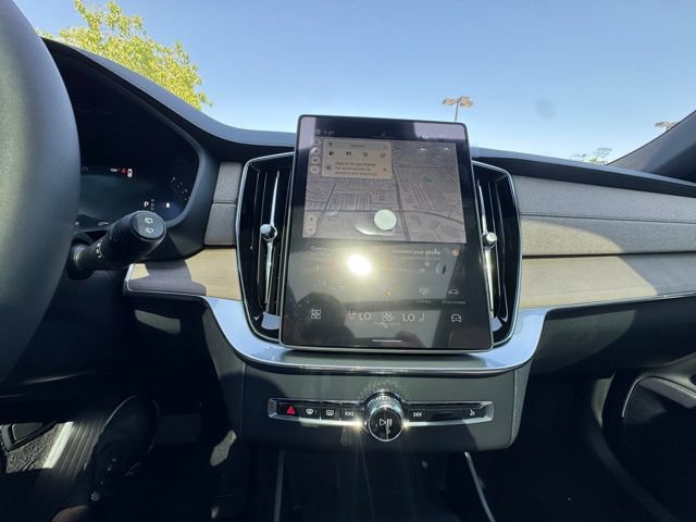 New 2026 Volvo XC90 B6 Plus w/ Protection Package AWD/4WD image 31