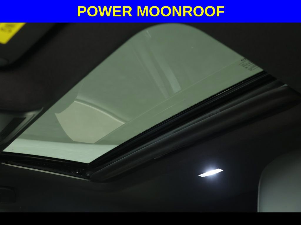 Used 2024 MAZDA MAZDA3 s image 3